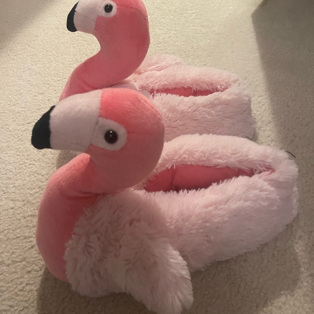 Plush Pink Flamingo Slippers